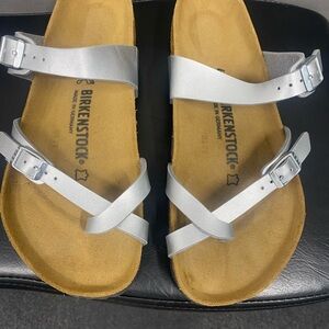 Women’s Mayari Silver Birkenstocks